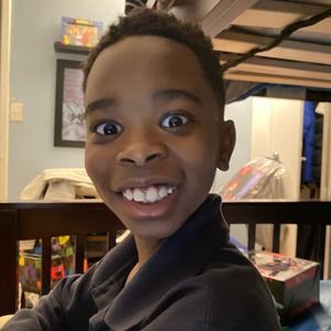 Meet your Posher, Derrick